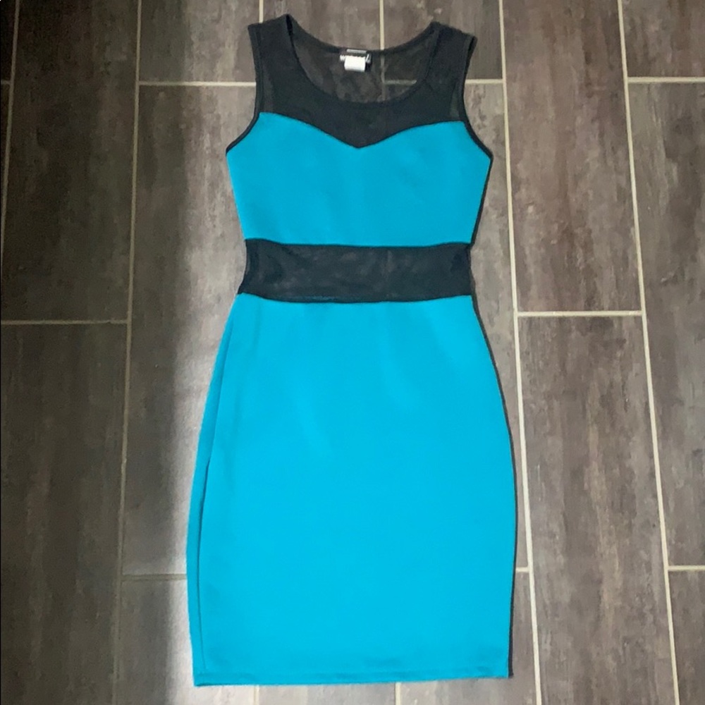 Body con mini dress